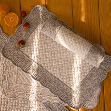 Grey Center Border Reversible Placemat