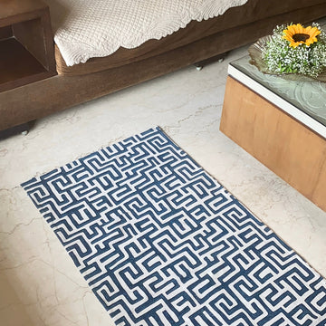 Teal Maze Decorative Floor Mat