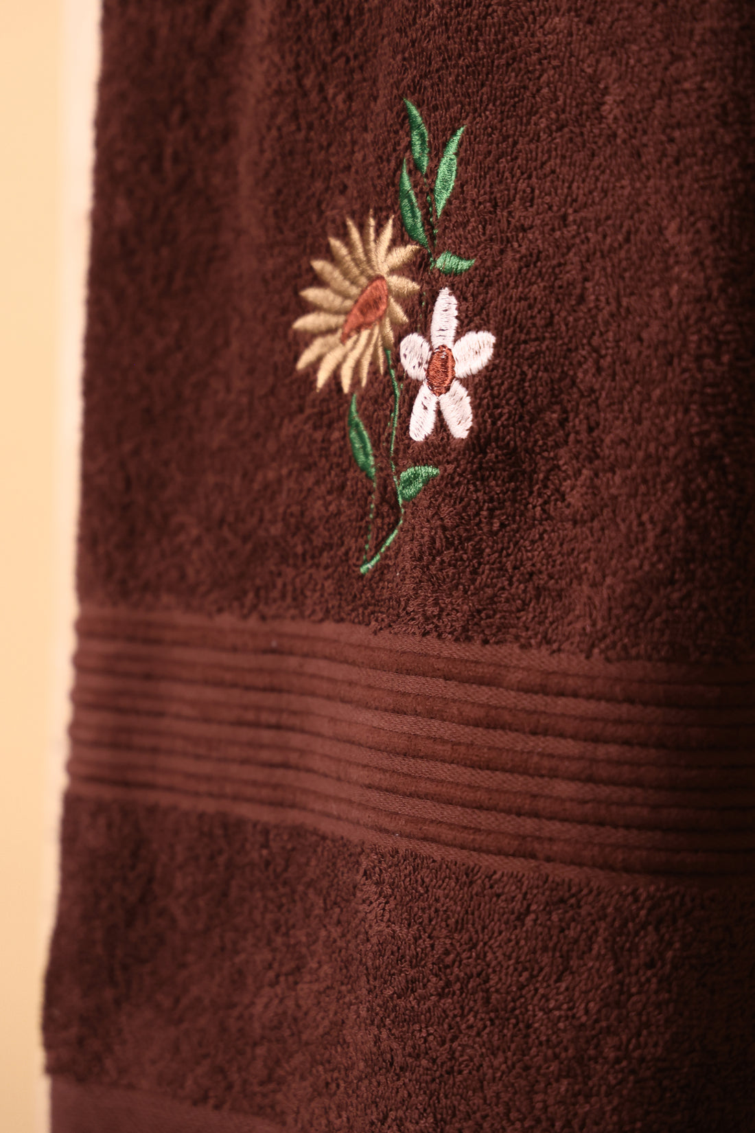 Faye Brown Embroidered Terry Towel Set