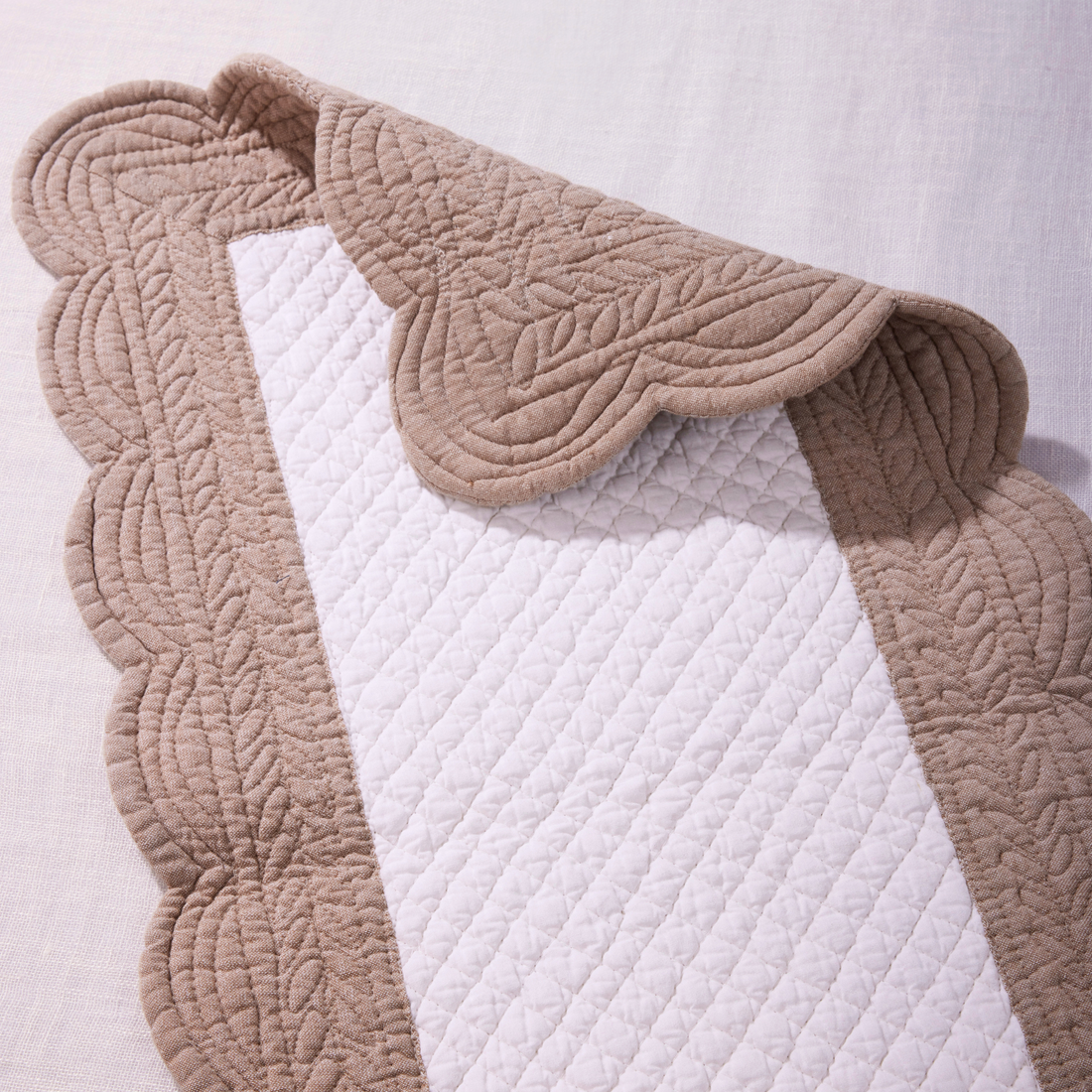 Beige Center Border Reversible Runner