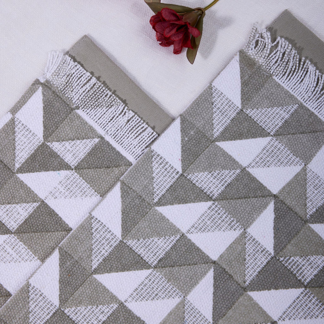 Geo - Beige Non-Quilted Placemat