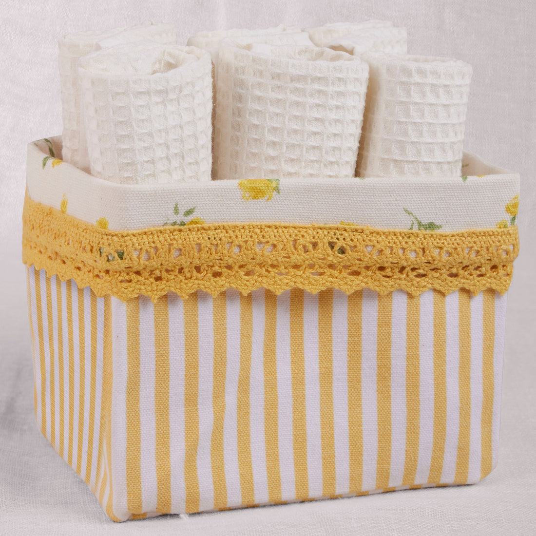 Amés Yellow Lace Waffle Basket