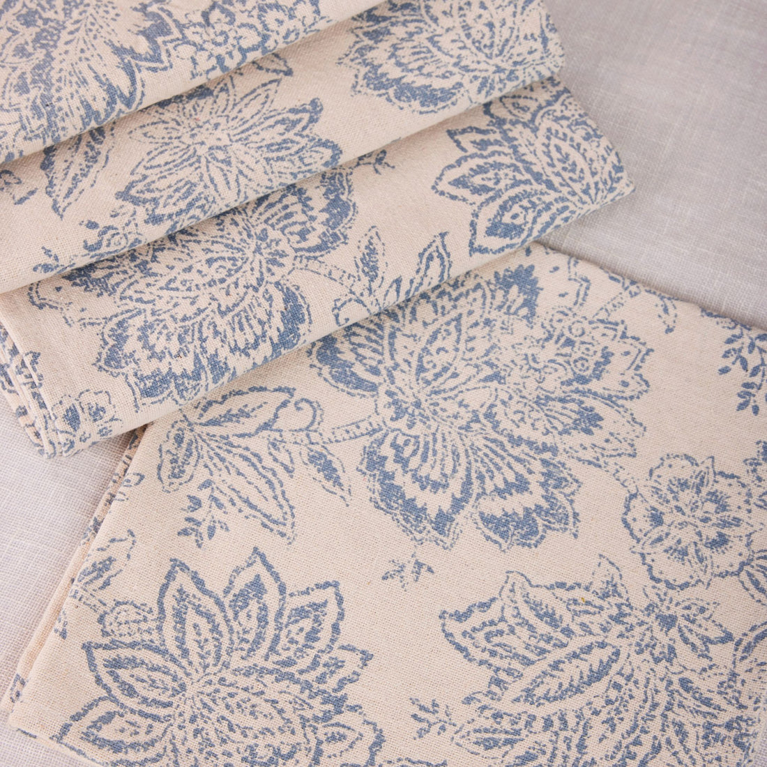 Gab Blue Napkin Basket Set