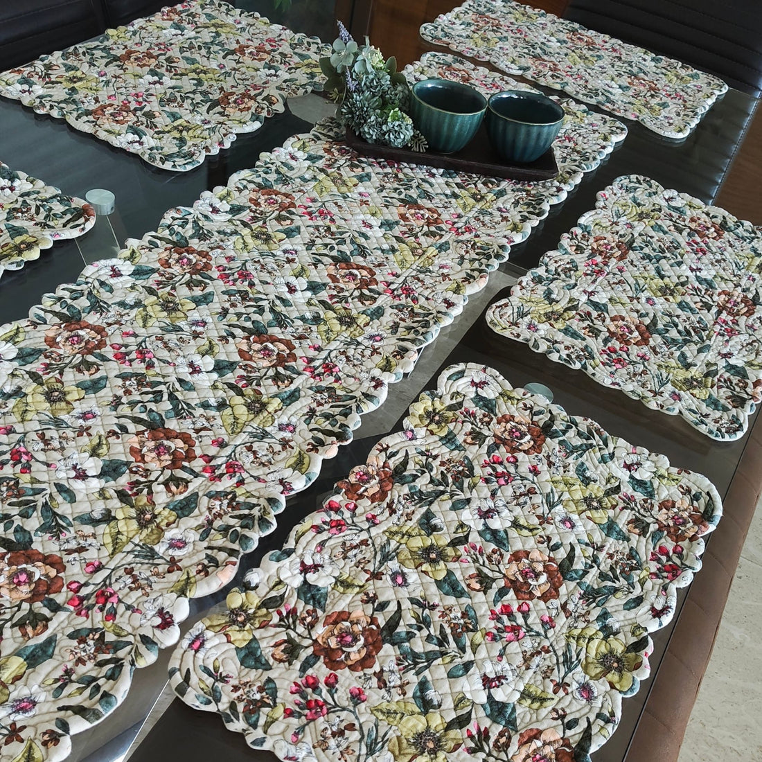 Flo Reversible Oval Runner