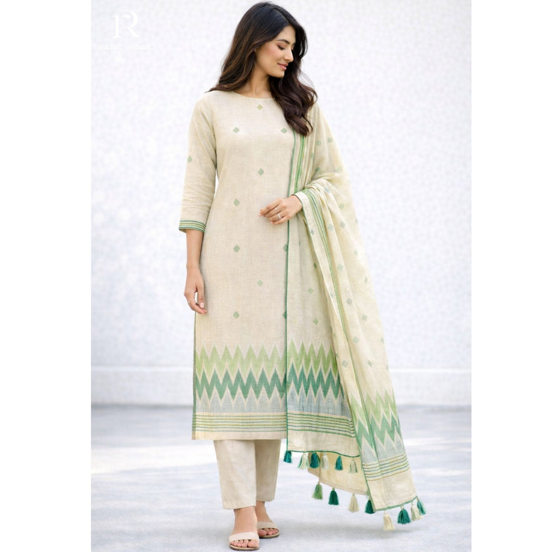 Isha Chanderi Unstitched Suit