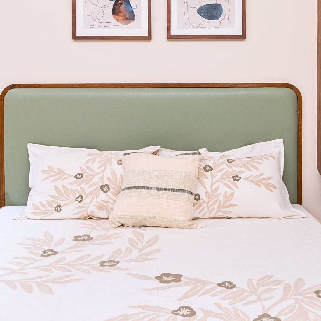 Beige Daffodil Printed Cotton Bedcover